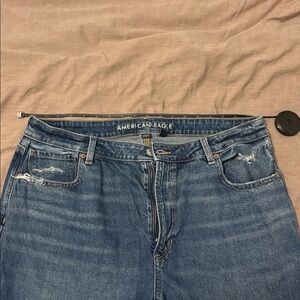 American Eagle Mom Denim Jeans- strigid